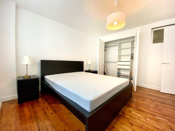 Appartement
                                                                                                                                                                                                                                                                                                                        2 pièce(s)                                                                                                                                                                                                          1 chambre(s)                                                                                                                                                                                                          49.78  m²