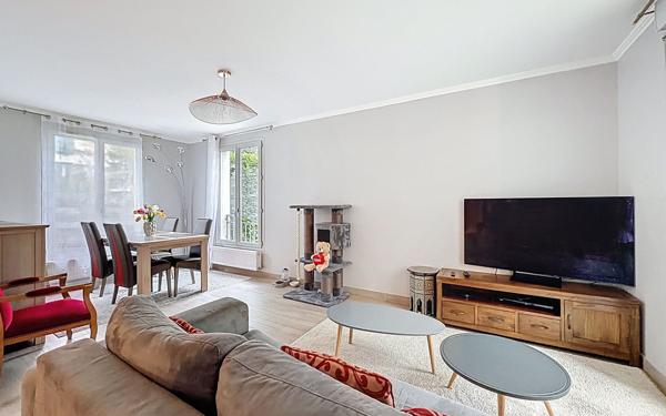 Maison à vendre    4 pièces • 80,36 m2 Guyancourt