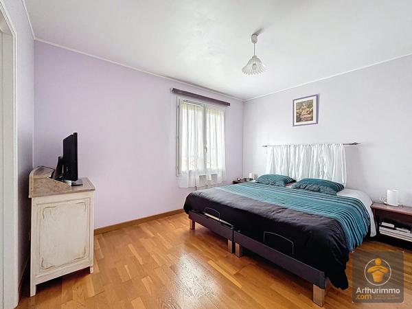 Vente                                                      Maison
                        
                     7 pièces                      152 m2                     à Corbeil-Essonnes