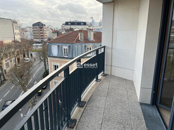 Location Appartement 4 pièces 86.03 m² - La Garenne-colombes 92250