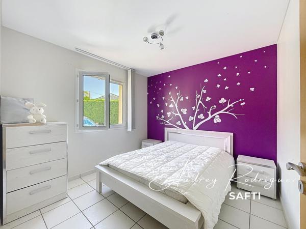 Propriété contemporaine et familiale – Piscine & vue