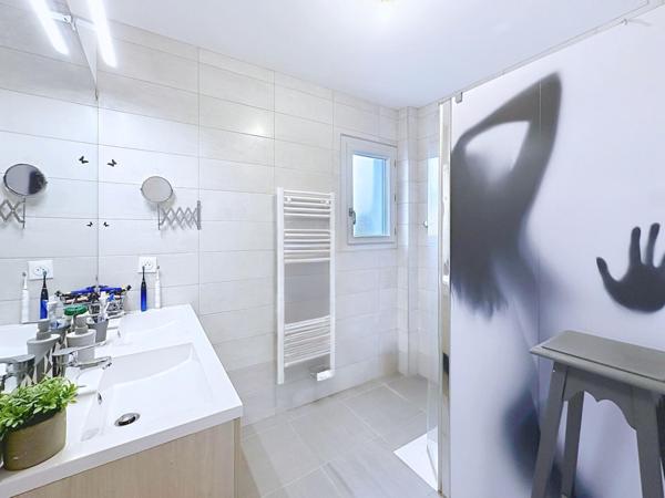 Maison centre de Cahors , 3 chambres et garage