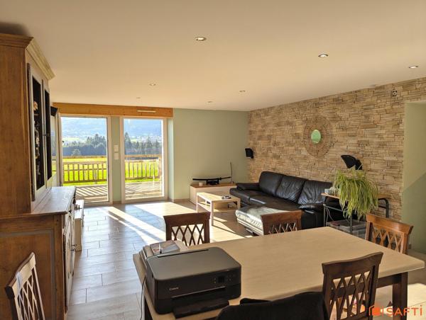 Appartement T4 avec entrée privative et terrain