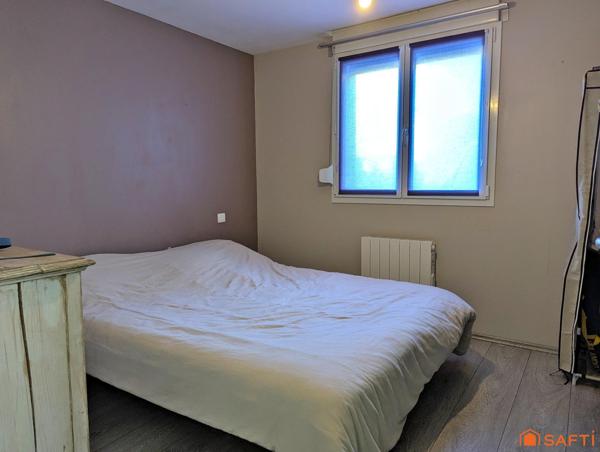 Appartement T4 avec entrée privative et terrain