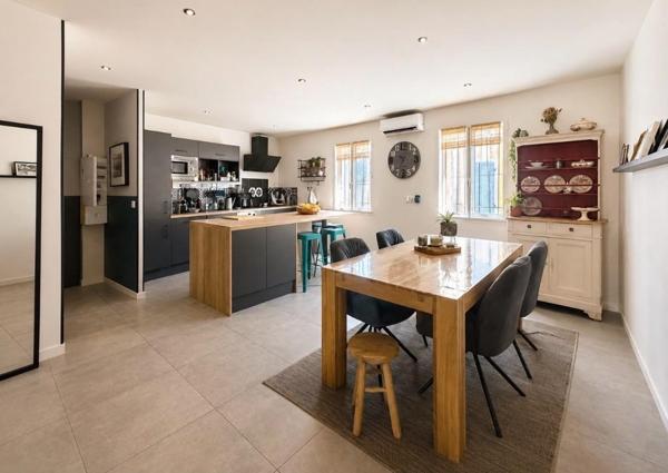La Roque, maison 133m² avec garage et terrasse