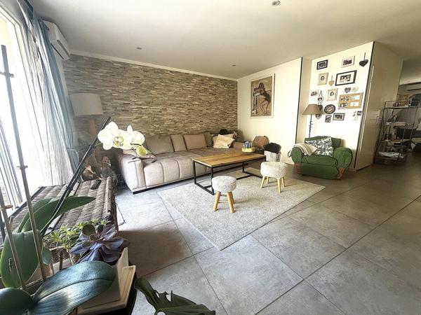 La Roque, maison 133m² avec garage et terrasse