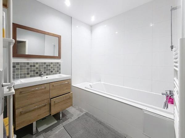 La Roque, maison 133m² avec garage et terrasse
