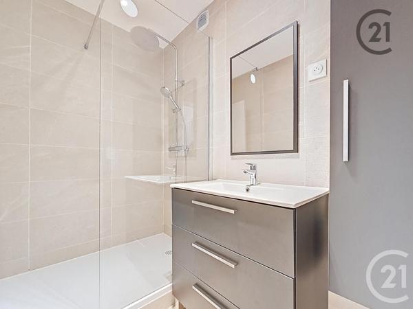 Appartement F3 à vendre  3 pièces - 62,50 m2 TROYES - 10