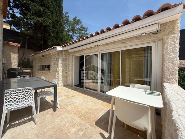 A VENDRE 13360 ROQUEVAIRE MAISON DE TYPE 5 DE 155 M² AVEC STUDIO DE 20 M² INDEPENDANT SUR 850M² DE JARDIN, GARAGE ET PISCINE