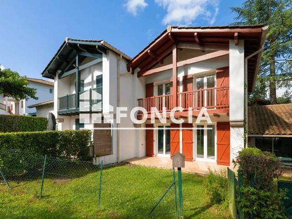 À vendre Appartement 4 pièces 81 m² - Cambo-les-bains 64250