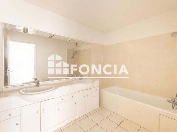 À vendre Appartement 4 pièces 81 m² - Cambo-les-bains 64250