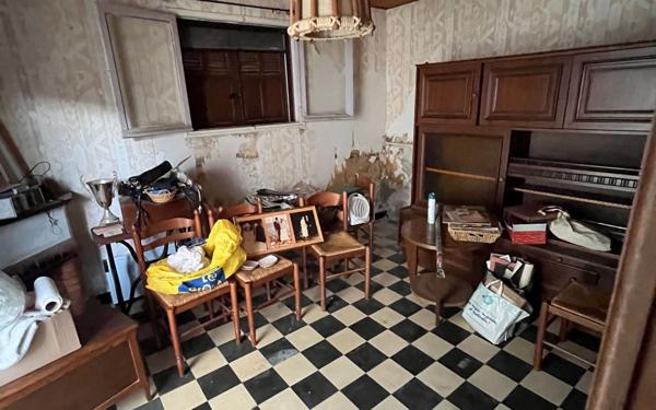 Maison à vendre    3 pièces •  Ceyreste