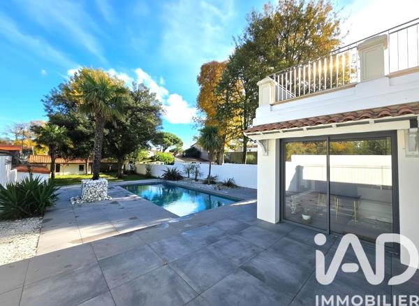Maison à vendre 7 pièces 210 m² Fouras