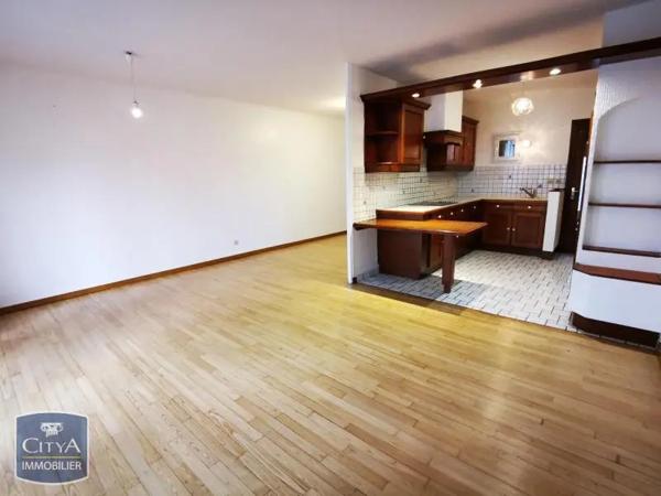 Appartement à louer 4 pièces 88.3m²