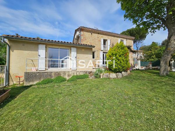 Beaucoup de cachet et vue Pyrénées