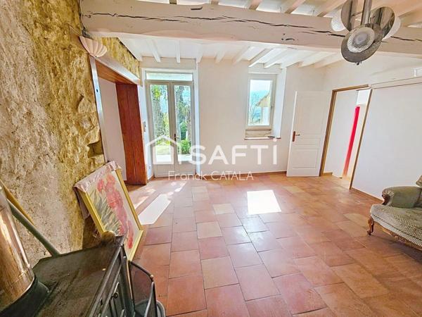 Beaucoup de cachet et vue Pyrénées