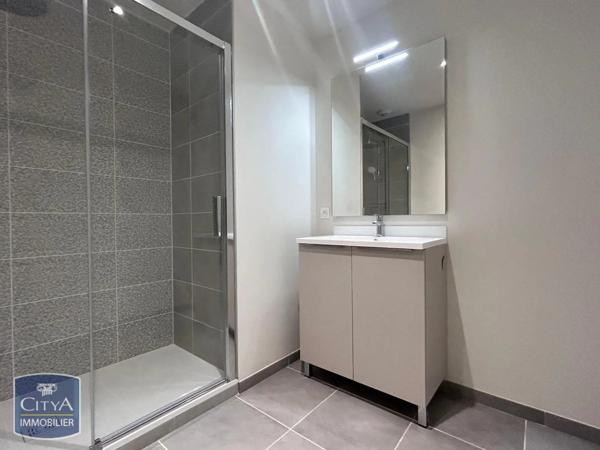 Appartement à louer 1 pièce 38m²