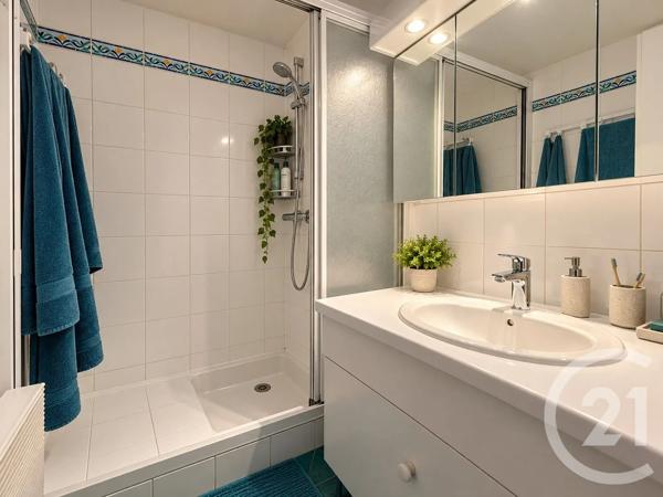 Appartement F4 à vendre  4 pièces - 100,72 m 2   MANTES LA JOLIE  - 78