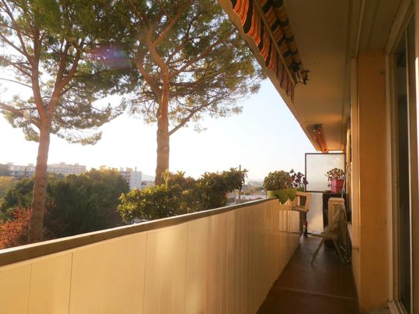 13010 Marseille Superbe Type 4 avec Balcons