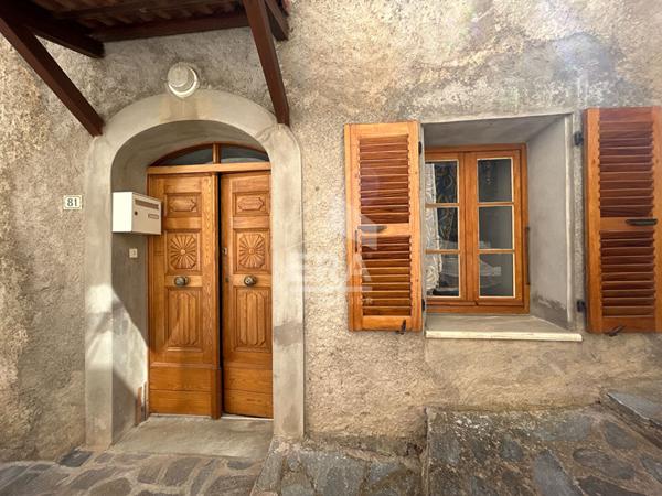 À VENDRE !Maison de Village avec Jardin et Vue Montagne !Lento (Haute-Corse)