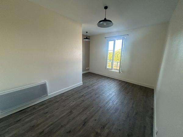 T3 lumineux avec balcon - À 2 pas de la plage - Petite copropriété Fouras T3 lumineux avec balcon - À 2 pas de la plage - Petite copropriété Fouras
