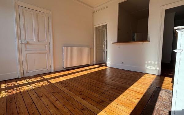 Appartement à vendre    4 pièces • 81,20 m2 Toulouse