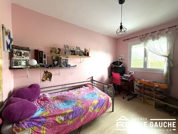 Bourg-de-Péage (26300) Maison de plain-pied d’environ 90 m² – 4 chambres – Terrain avec bassin