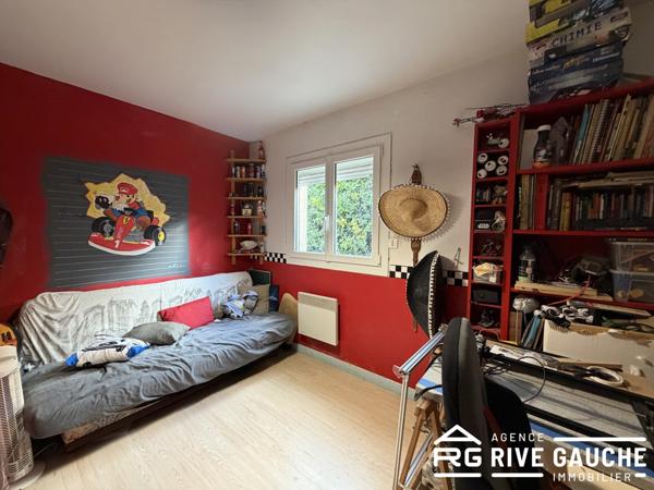 Bourg-de-Péage (26300) Maison de plain-pied d’environ 90 m² – 4 chambres – Terrain avec bassin