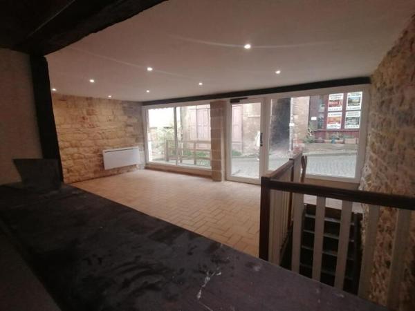 Cordes sur Ciel, Immeuble de rapport .