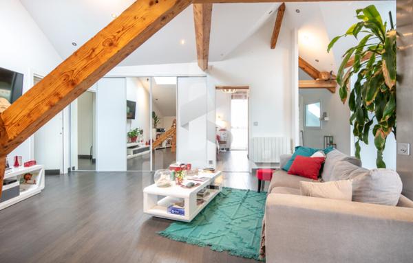 APPARTEMENT DE CARACTERE DE 110M2 A RUMILLY