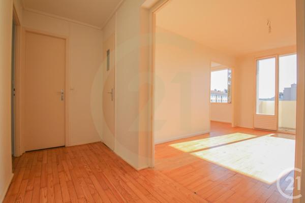 Appartement F3 à vendre  3 pièces - 53,01 m2 CHAMPAGNE AU MONT D OR - 69