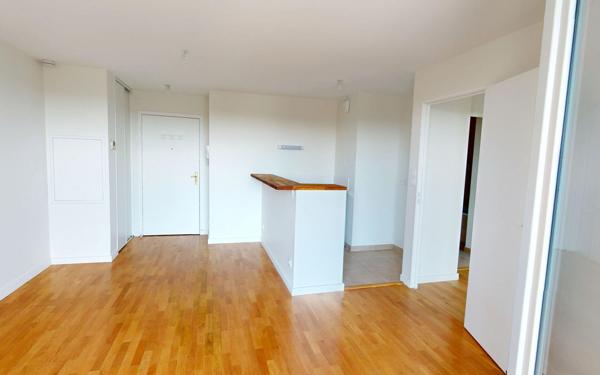 Appartement à vendre    2 pièces • 38 m2 Lyon 8