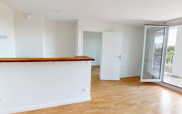 Appartement à vendre    2 pièces • 38 m2 Lyon 8