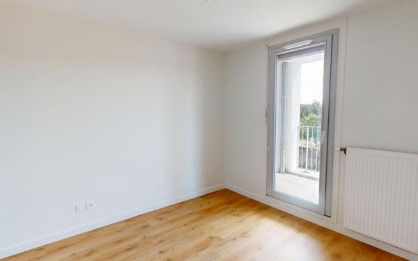 Appartement à vendre    2 pièces • 38 m2 Lyon 8