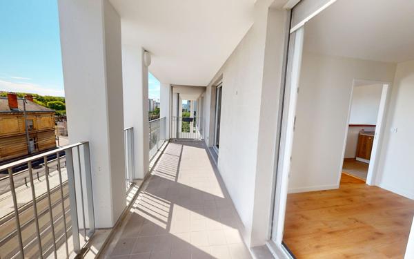 Appartement à vendre    2 pièces • 38 m2 Lyon 8