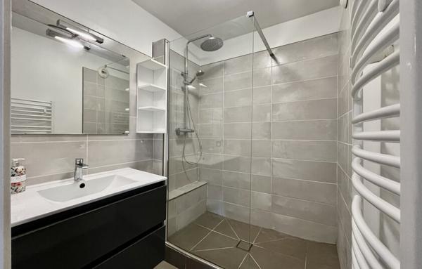 T3 en rez-de-chaussée avec terrasse