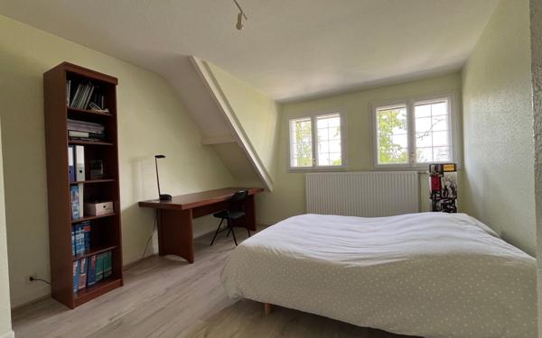 Maison à vendre    5 pièces •  Saint-Denis-en-Val