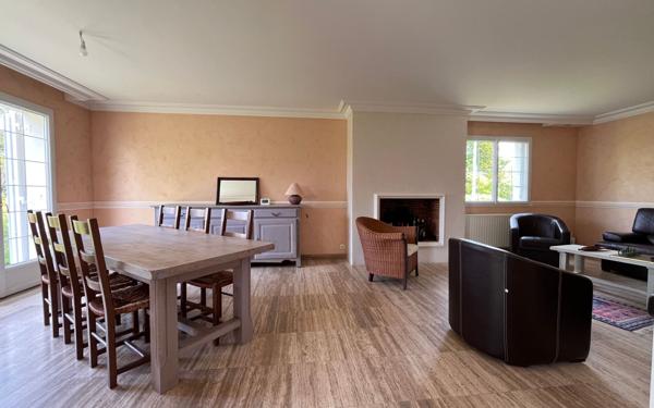 Maison à vendre    5 pièces •  Saint-Denis-en-Val