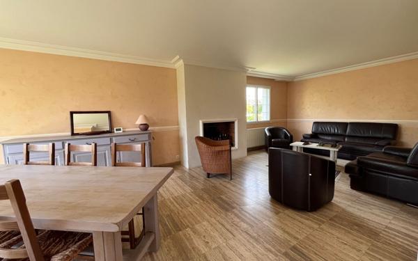 Maison à vendre    5 pièces •  Saint-Denis-en-Val