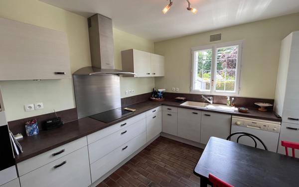 Maison à vendre    5 pièces •  Saint-Denis-en-Val