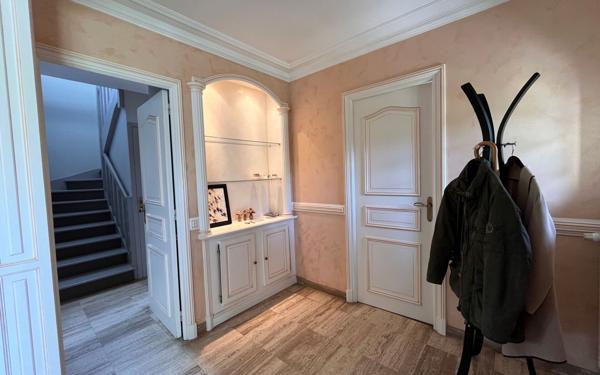 Maison à vendre    5 pièces •  Saint-Denis-en-Val