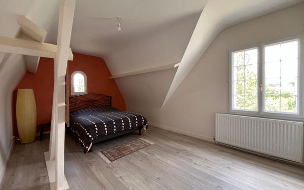 Maison à vendre    5 pièces •  Saint-Denis-en-Val