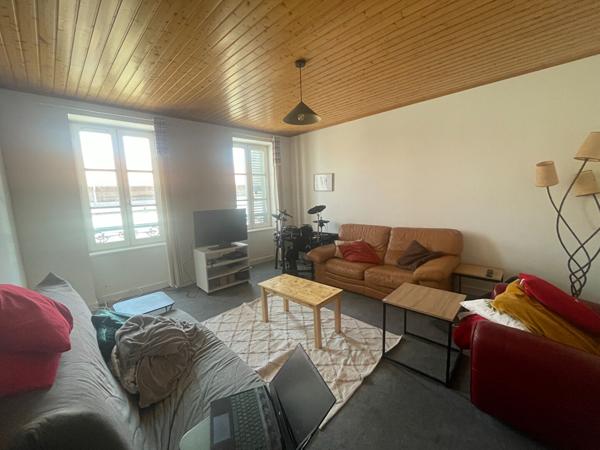 ENSEMBLE IMMOBILIER DE CARACTÈRE AU COEUR DU CHÂTEAU-D'OLÉRON