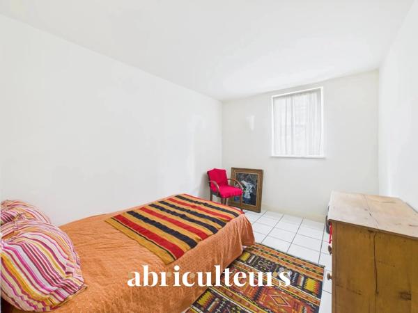 Duplex de caractère de 93 m² avec extérieur et beaux volumes