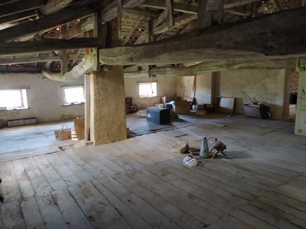 Maison de Maître 290 m², granges et dépendances, 1.2 ha