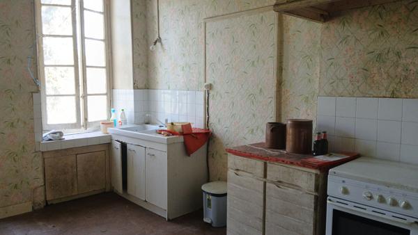 Maison de Maître 290 m², granges et dépendances, 1.2 ha