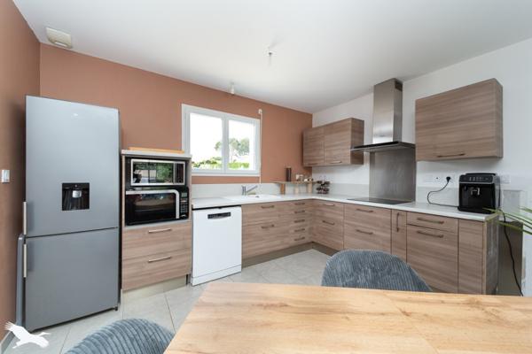 Maison à vendre 243 885 € Saint-Savin 4 p 93 m² DPE C
