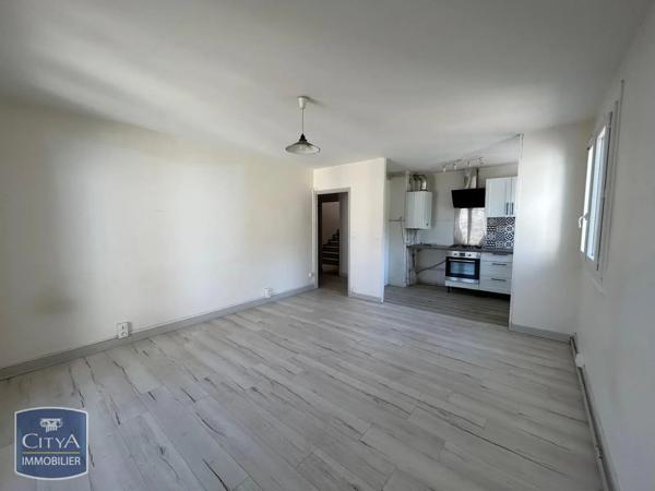 Appartement à louer 4 pièces 72.51m² Tulle (19000)