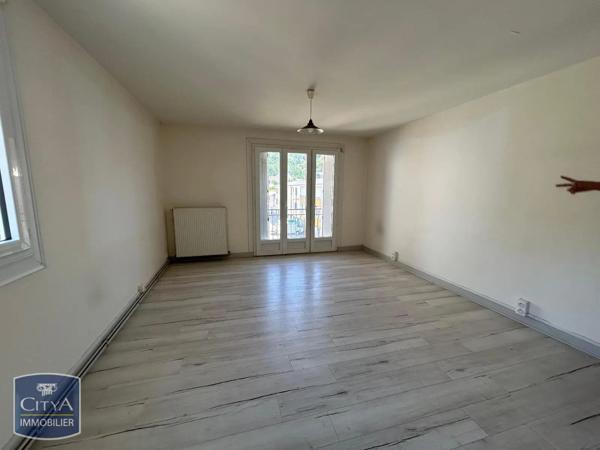 Appartement à louer 4 pièces 72.51m² Tulle (19000)
