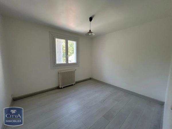 Appartement à louer 4 pièces 72.51m² Tulle (19000)